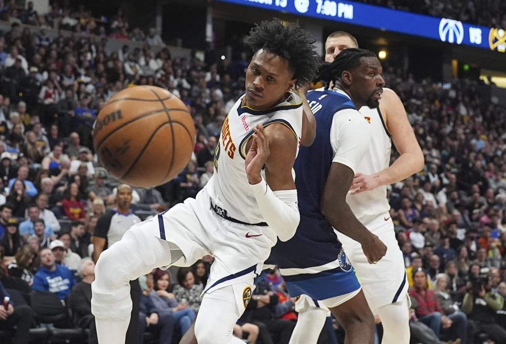 在竞争激烈 在竞争激烈