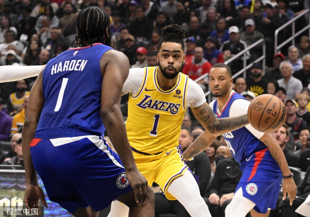 稳健的后防 稳健的后防