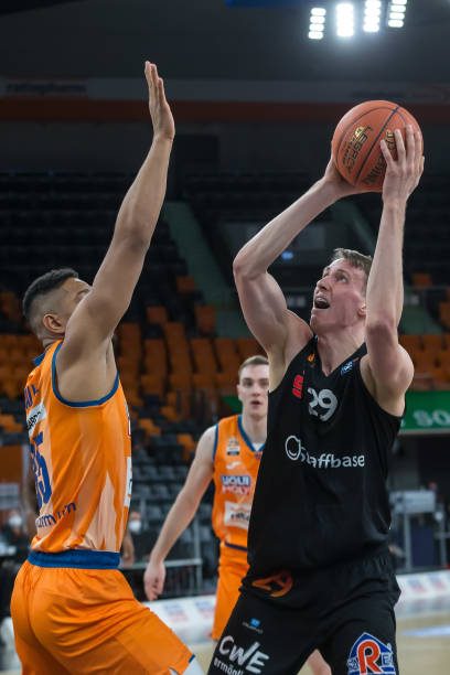 了强大的团 了强大的团